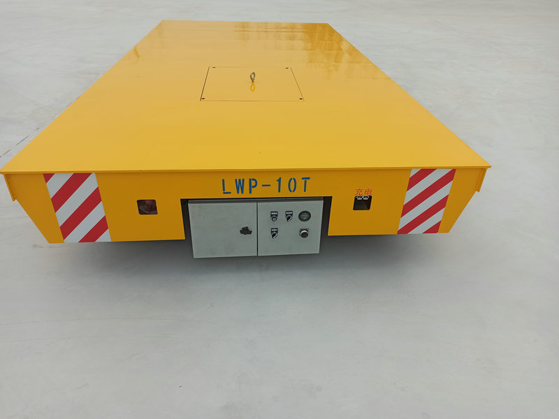 Trackless електрични транспортни аутомобили