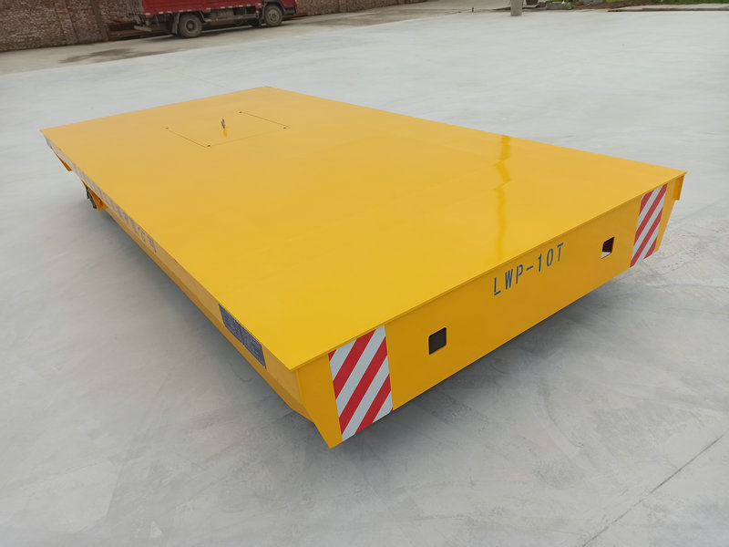 Trackless електрични транспортни аутомобили