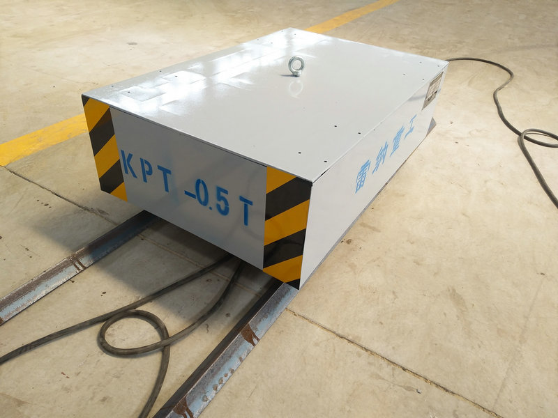 Железнички покретни кочија са кабловском бубњом