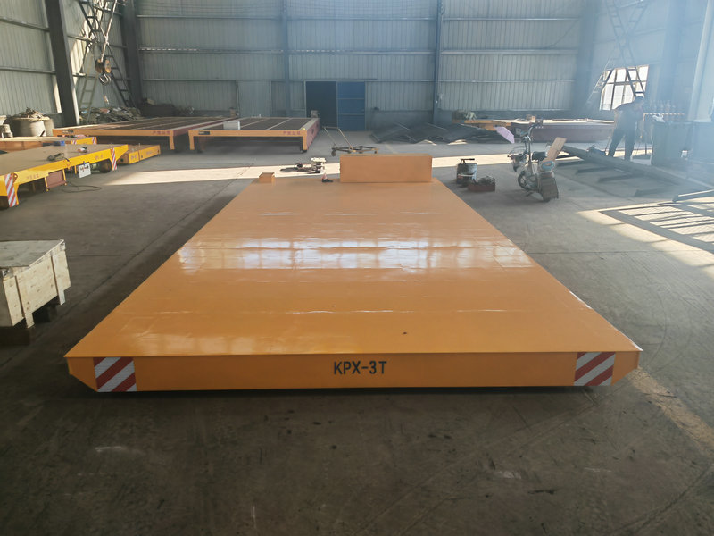 Моторизована индустријска железничка трансферна платформа