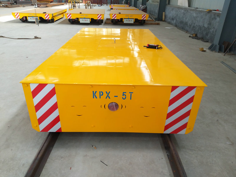 5 тона прилагођених индустријских материјала за транспорт приколице