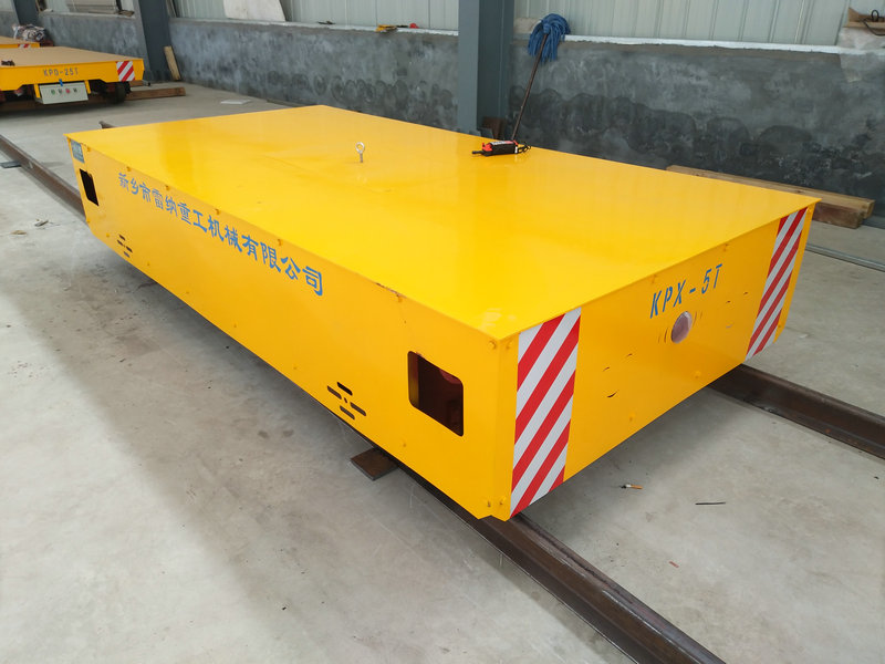 5 тона прилагођених индустријских материјала за транспорт приколице