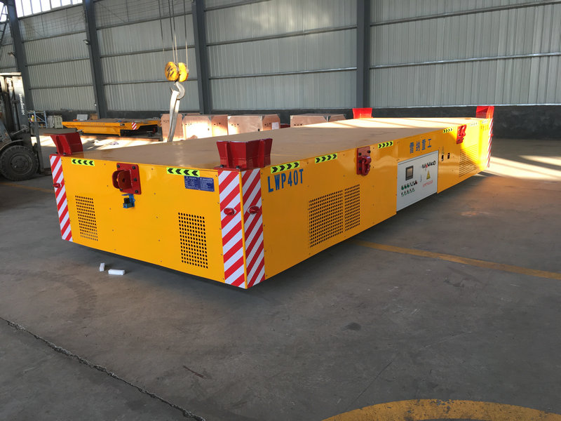 Модуларна фабричка трансферна колица